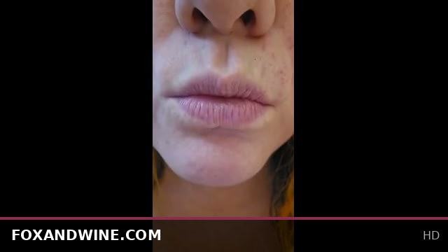 Excited Latina Milf Solo Dance with a Happy Smile and Pretty Face